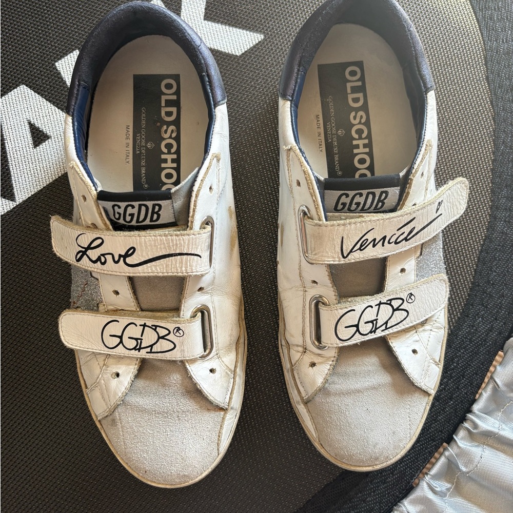 GOLDEN GOOSE love Venice Velcro Sneakers - 'Old School' Style